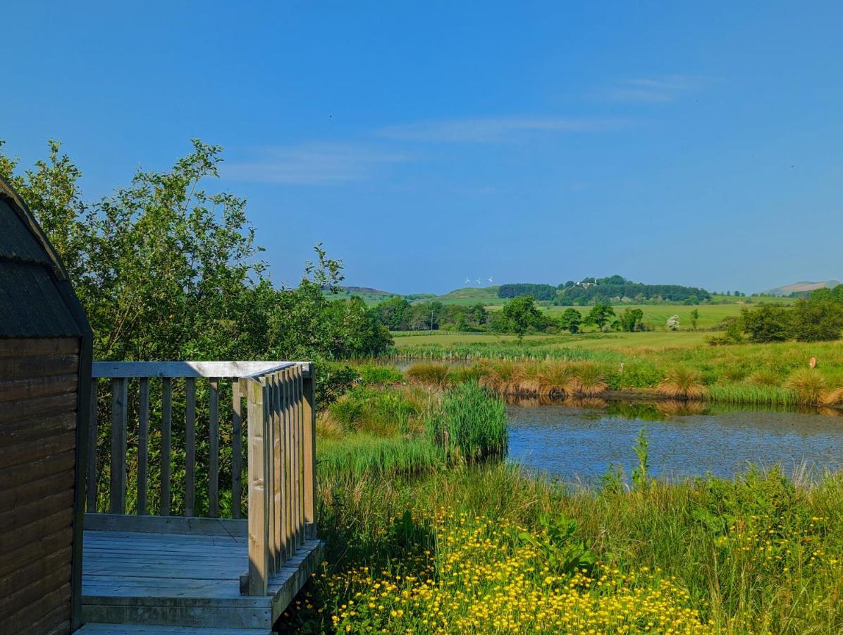 הוילה Kelty Pond View Pod 1 With Outdoor Hot Tub - Fife - Loch Leven - Lomond Hills מראה חיצוני תמונה